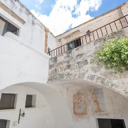Le Dimore Della Baronessa - Apulia * Racale